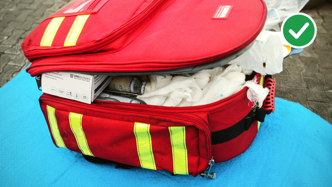 The Complete Car Emergency Kit: 15 Essentials Every Driver Needs